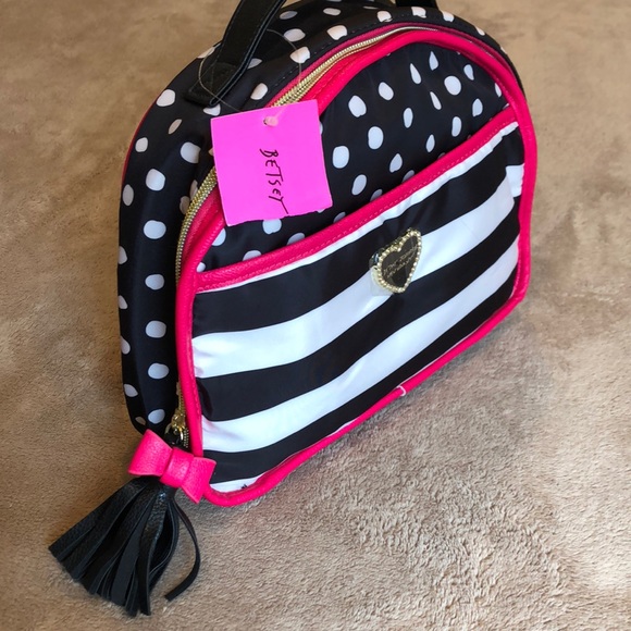 RARE New Betsey Johnson Train Case! - Picture 3 of 5